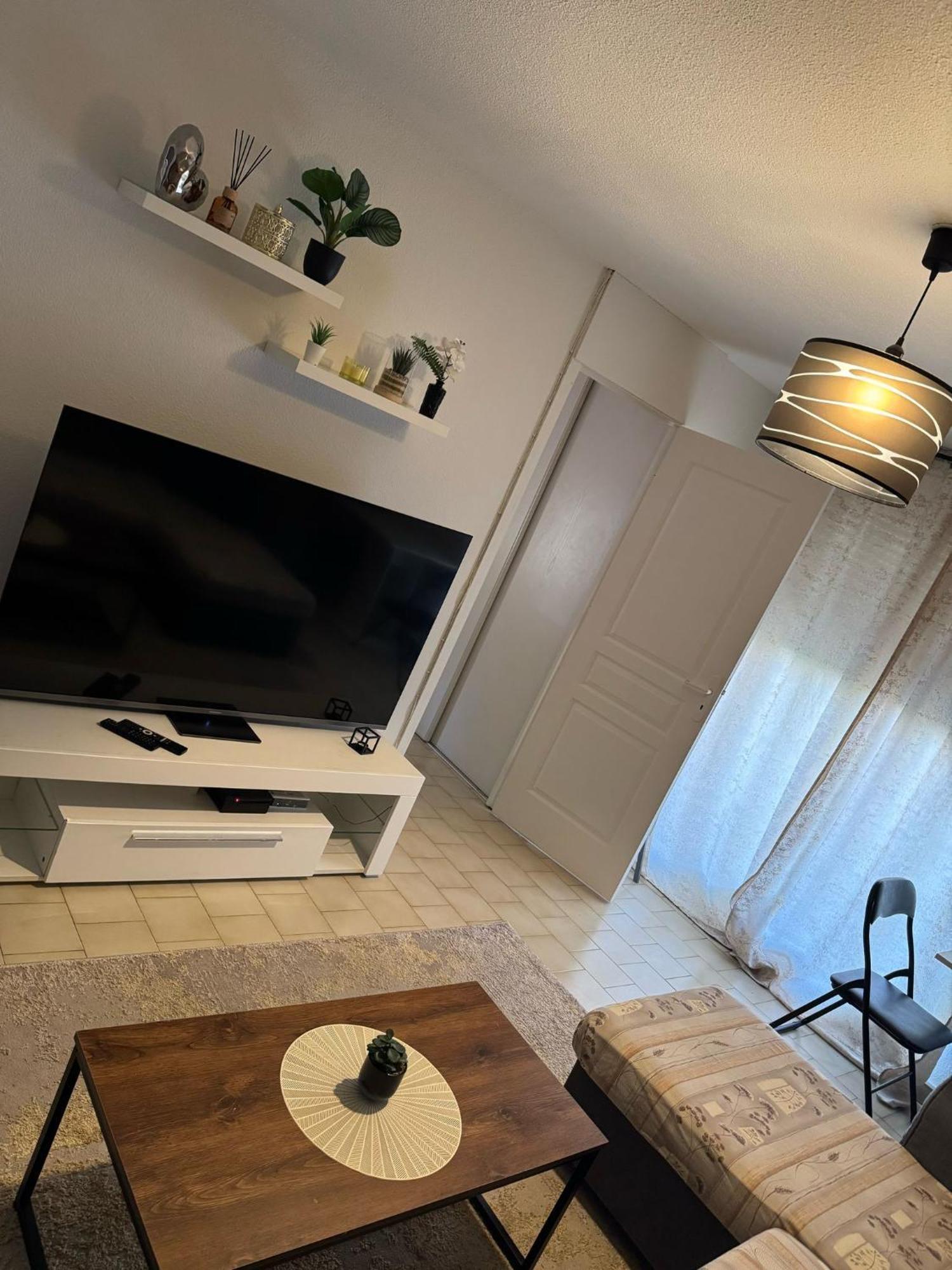 T2 Montpellier Plein Sud Clim Wifi Terrasse De 16M2 Apartman Kültér fotó